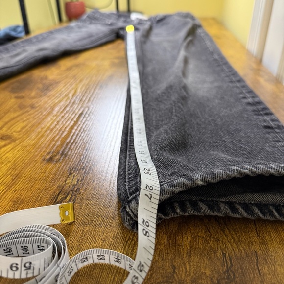 Sandro Black Slim Jeans with Sleek Design - Picture 7 of 10